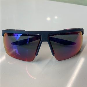 * Never Worn* Nike Windshield Mirrored Sunglasses